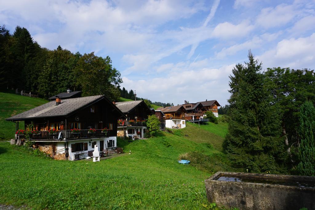 Ferienwohnungen Im Blockhaus Metzler Schwarzenberg im Bregenzerwald Exterior photo